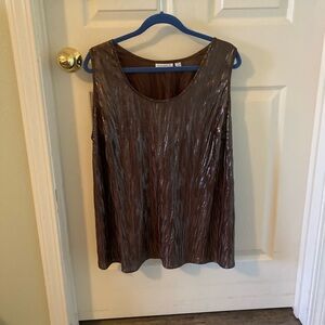 Beautiful tank as you can see shinny in spots